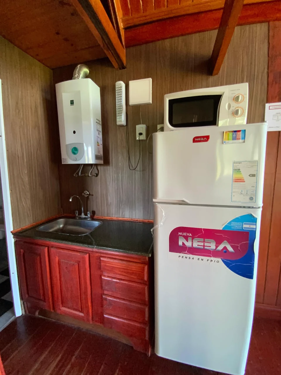 Cocina de la cabaña para 6 personas
